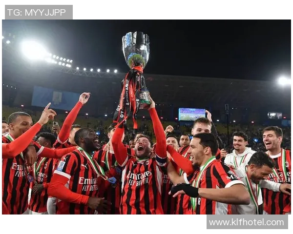 意大利足球明星帅哥的魅力瞬间与精彩瞬间全记录